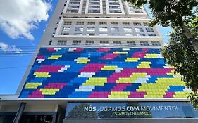 1205 AP 2 4 Com Suíte em Barreiras